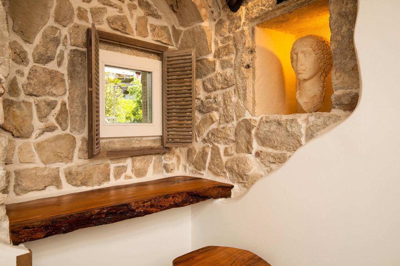 Domus Maximus Apartment Pula Bagian luar foto