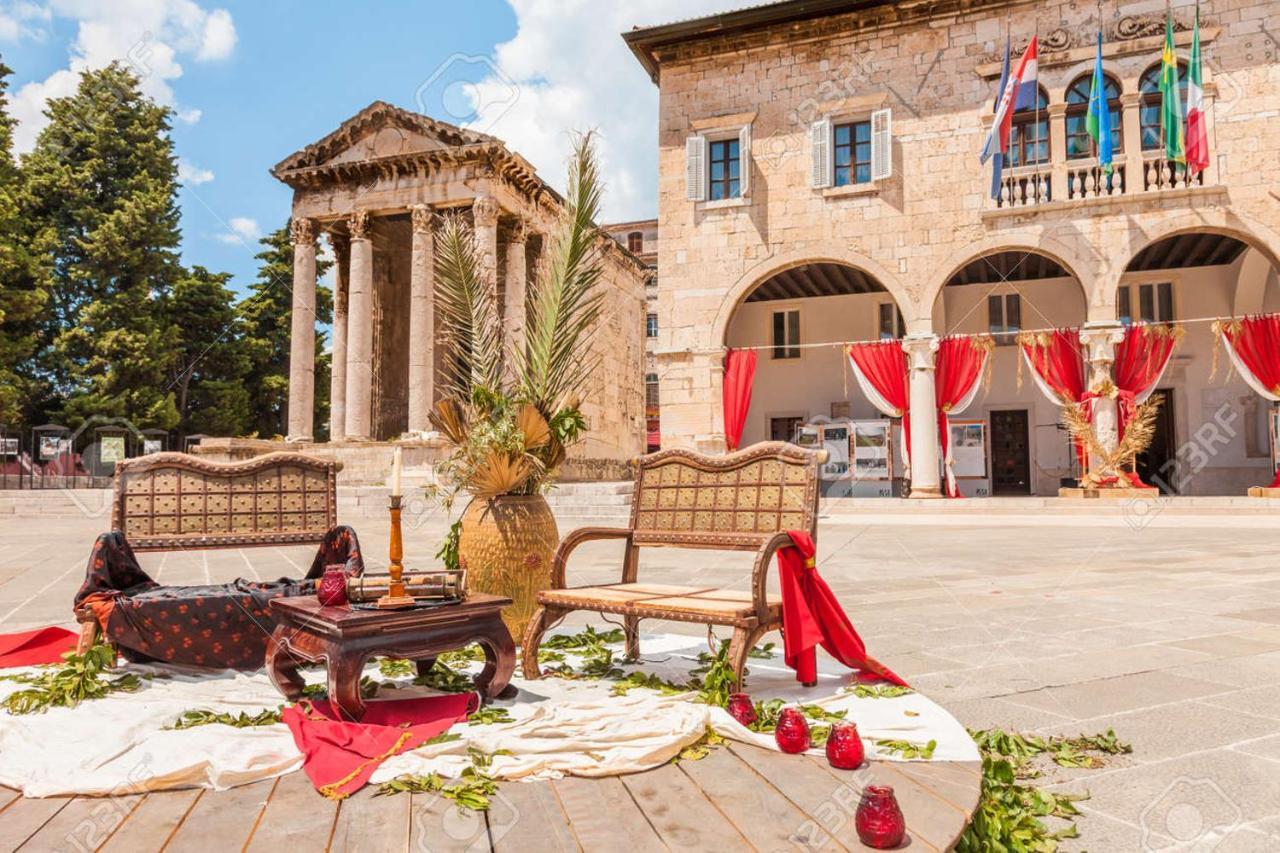 Domus Maximus Apartment Pula Bagian luar foto