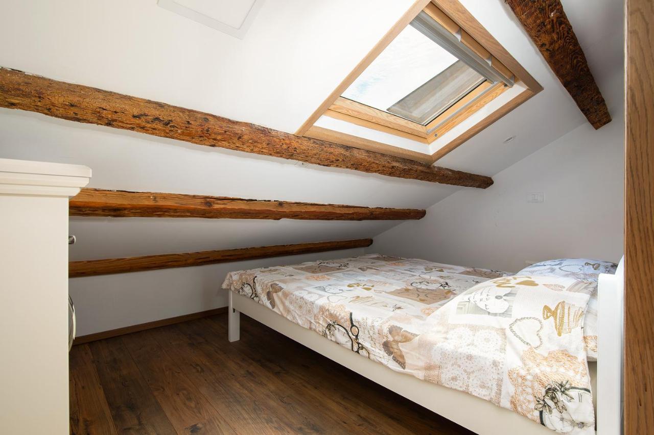 Domus Maximus Apartment Pula Bagian luar foto